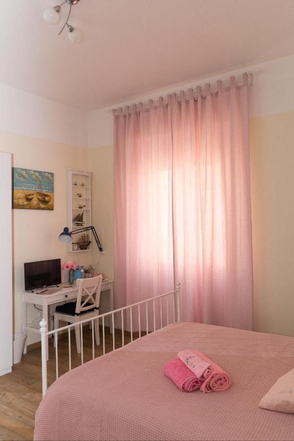 La Casa Dei Nonni Apartman Livorno Kültér fotó
